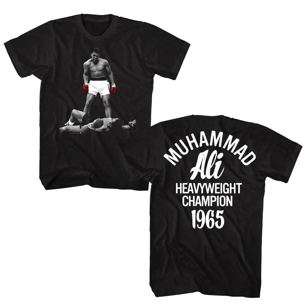 Iconic Muhammad Ali heavyweight champion vintage boxing tee.