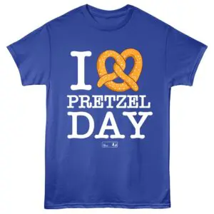 The Office I Heart Pretzel Day Men's T Shirt Blue