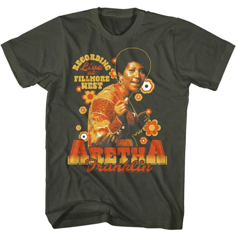 Aretha Franklin Recording Live Men’s T Shirt