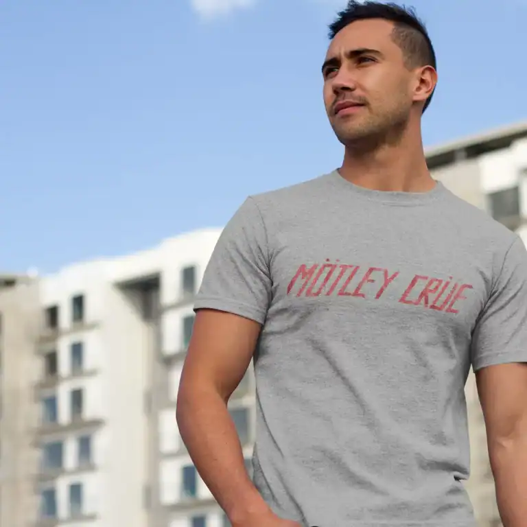 Motley Crue Vintage Band Logo Men’s T Shirt