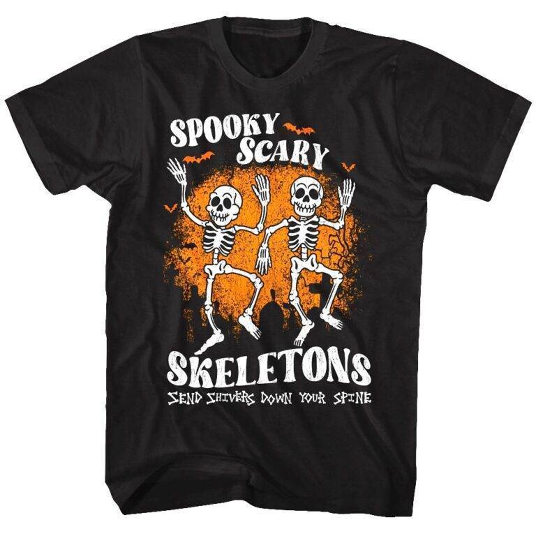 Spooky Scary Skeletons Graveyard Bats Men’s T Shirt