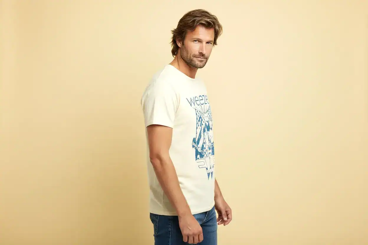 Weezer Checkered Band Men’s T Shirt side