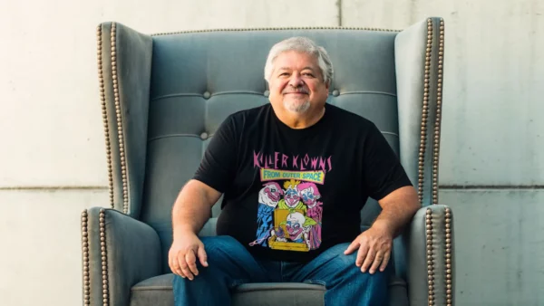 killer klowns pizza delivery tee