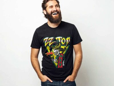 Viva La Mexico T-shirt with skeleton design, perfect for Cinco de Mayo celebrations and Mexican heritage pride.
