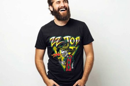 Viva La Mexico T-shirt with skeleton design, perfect for Cinco de Mayo celebrations and Mexican heritage pride.
