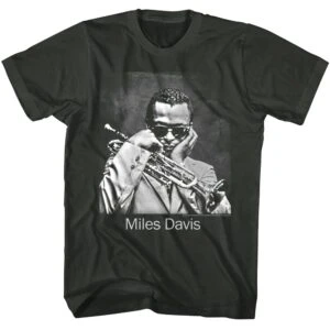 Miles Davis Trumpet Portrait Men’s T Shirt