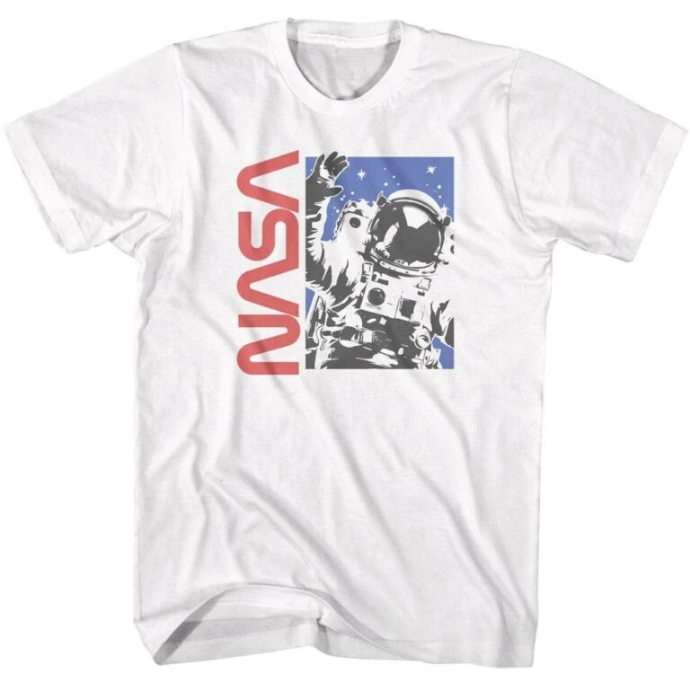 NASA Astronaut Wave Men’s T Shirt