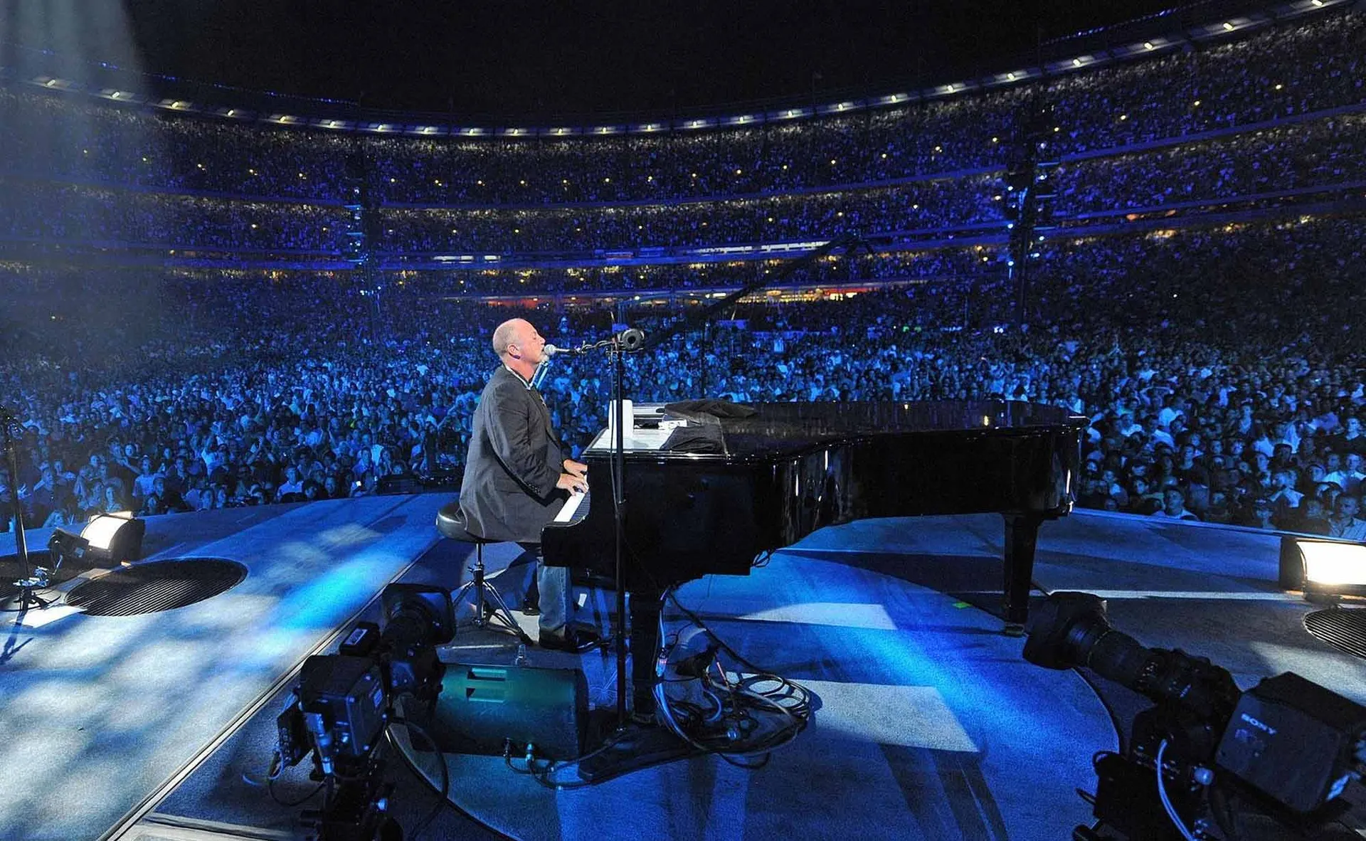 Billy Joel on stage