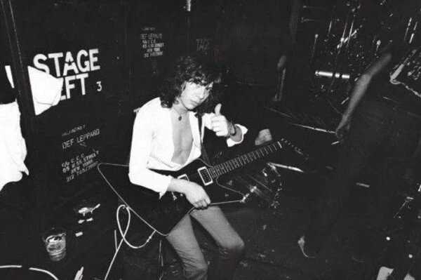 Pete Willis Def Leppard